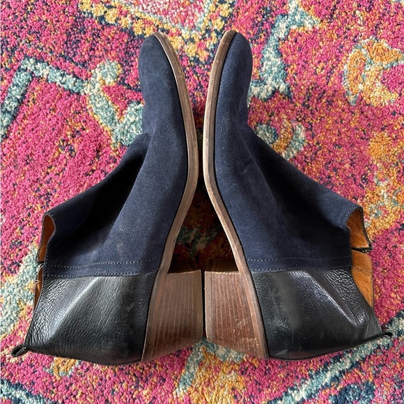 Madewell | Women’s black Cait leather/suede ankle booties, side zippers, size 11 - Picture 6 of 14
